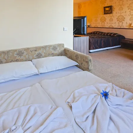 Hotel Sunny Forum 4*