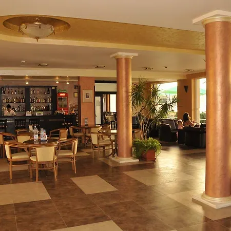 Sunny Forum Otel 4*