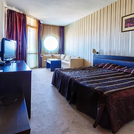 Hotel Sunny Forum 4*