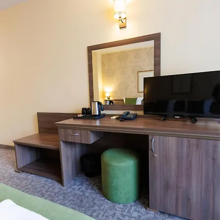 Sunny Forum Отель 4*