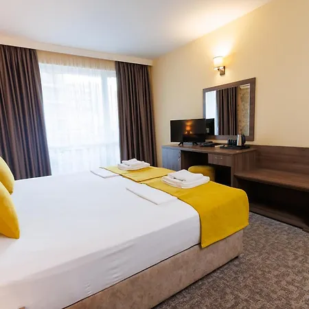 Sunny Forum Отель 4*