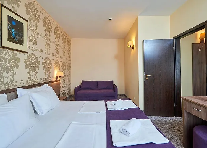 Sunny Forum Отель 4*