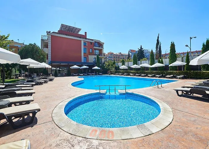 Отель Sunny Forum