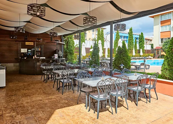 Sunny Forum Отель 4*