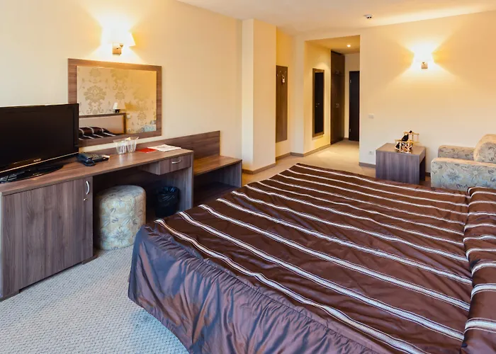 Sunny Forum Отель