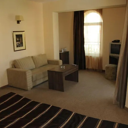 Sunny Forum Hotell