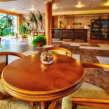 Hotell Sunny Forum 4*