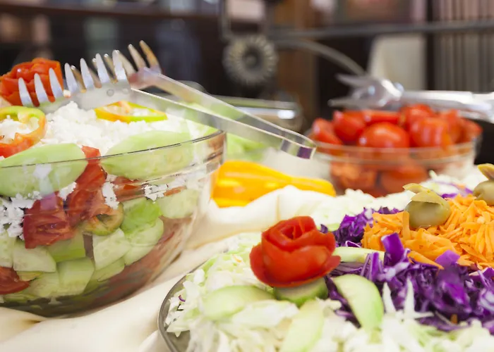 Хотел Sunny Forum