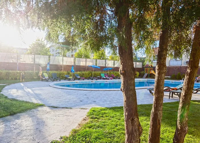 Хотел Sunny Forum