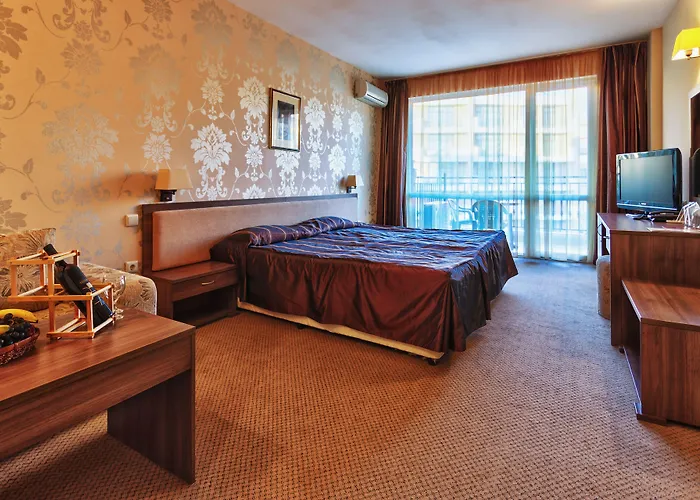 Sunny Forum Хотел