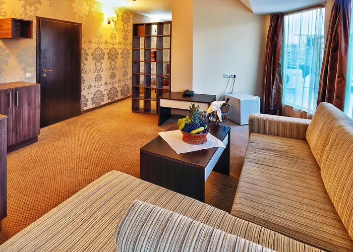 Хотел Sunny Forum